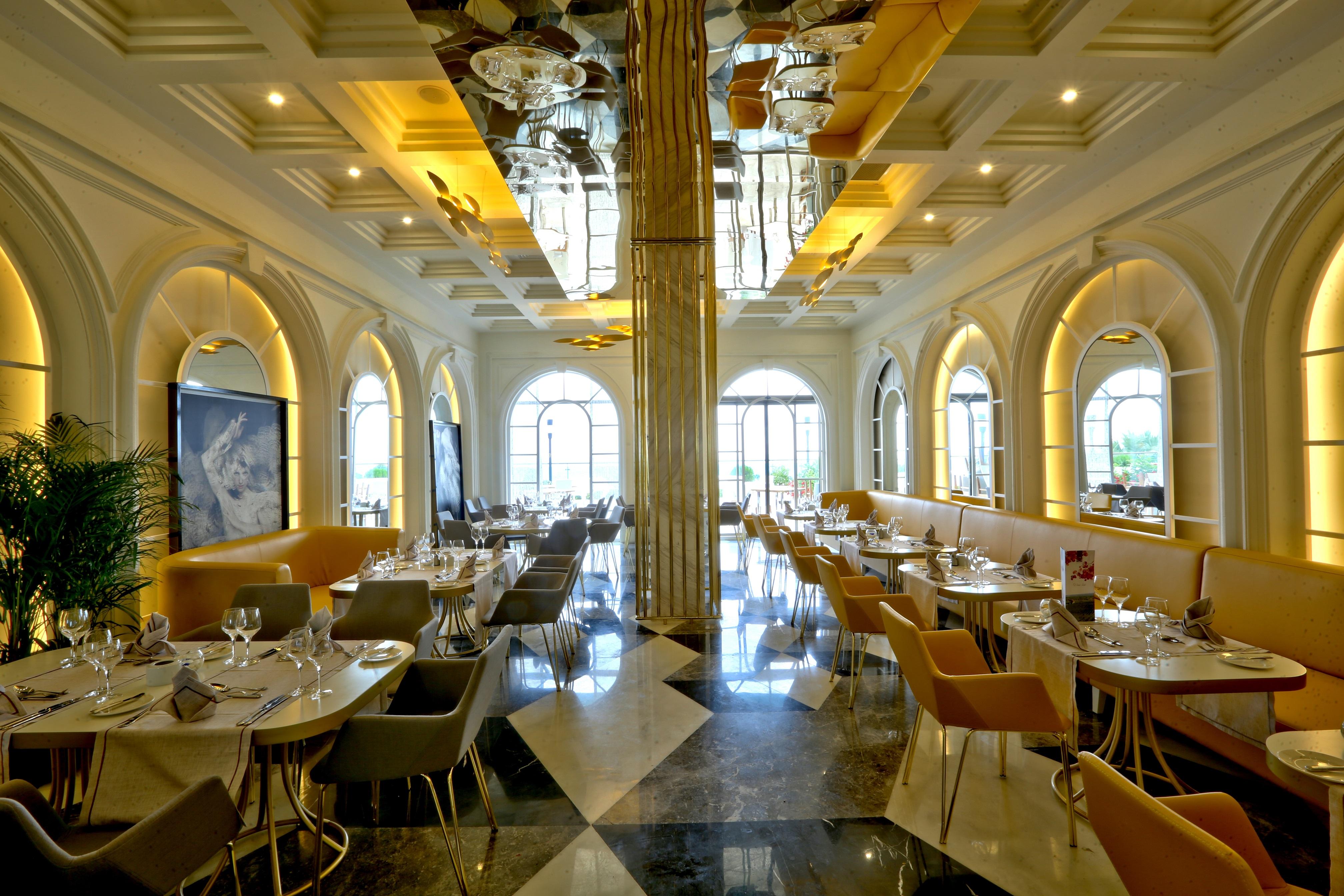 Side Star Elegance Hotel Bagian luar foto
