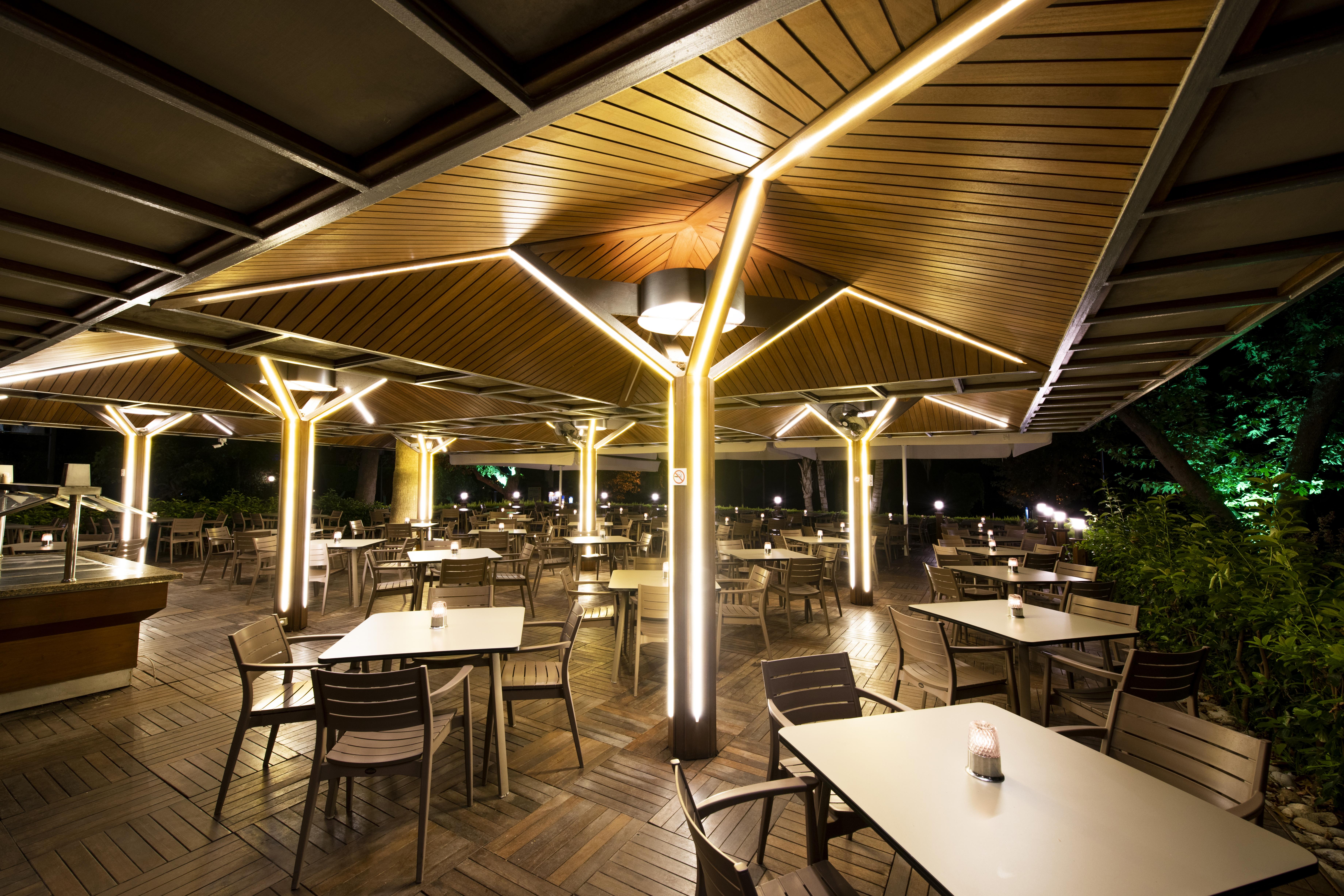 Side Star Elegance Hotel Bagian luar foto